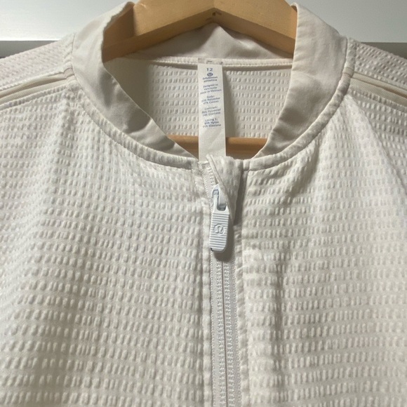 Lululemon Lightweight Zip-Up Bomber Jacket - Picture 6 of 6